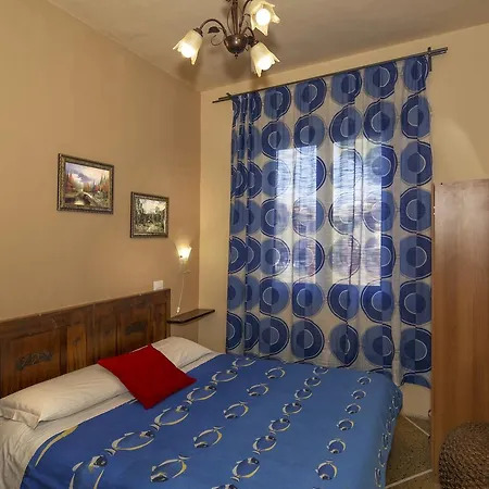 Guest house A Casa Doina Tower
