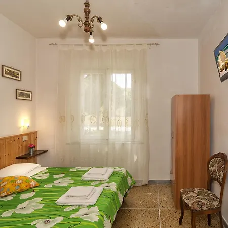 A Casa Doina Tower