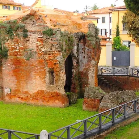 Guest house A Casa Doina Tower Pisa